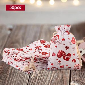 Envoltura de regalo 50 piezas Bolsas para el día de San Valentín Caramelo a granel Amor Corazón Bolsa con cordón Embalaje para suministros de fiesta de cumpleaños