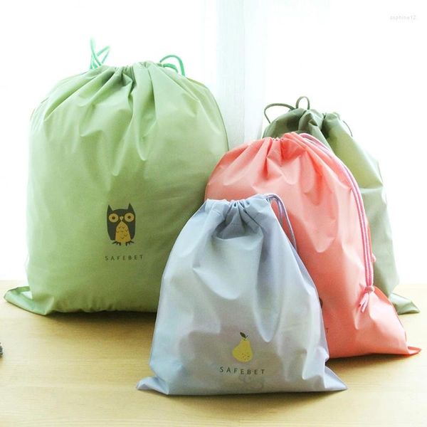 Envoltura de regalo 500pcs/lote Poliéster portátil personalizado Bolsa con cordón Ropa impermeable Almacenamiento de zapatos Sports Sports Sports Sports Sports