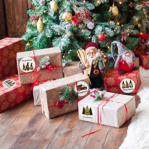 Envoltura de regalo 500pcs Feliz Navidad Pegatinas redondas Rollo Gnome Árbol de Navidad Etiquetas adhesivas