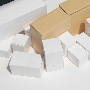 Cadeaupapier 50 stuks Wit, klein doosje voor algemeen gebruik, verpakking 350 g Vierkant blanco karton Spot-cosmetica Color237z