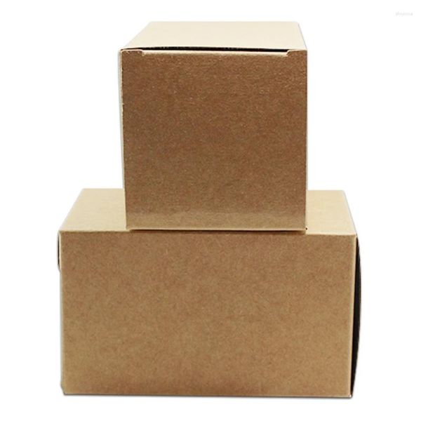 Enveloppe-cadeau 50pcs / lot 5x5x5cm kraft paper rétro mini boîte à main le carton de savon fait à la main pour cadeaux de fête enveloppe les fournitures d'anniversaire