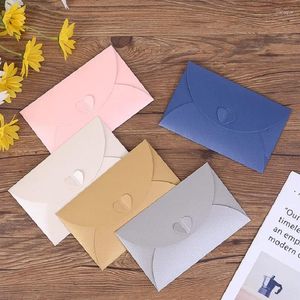 Cadeauverpakking 50 stks/partij Envelop Hoogwaardig 250g Parelmoerpapier Liefde Gesp Enveloppen Voor Huwelijksuitnodiging Zakelijke benodigdheden Briefpapier