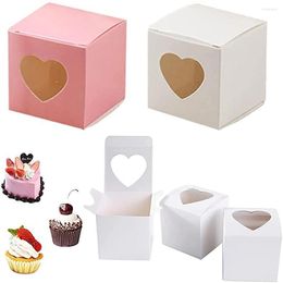 Cadeau cadeau 50pcs Saint-Valentin Boîte d'emballage de bonbons Fenêtre transparente en forme d'amour Conteneur de transport de cupcake ergonomique pour les fêtes
