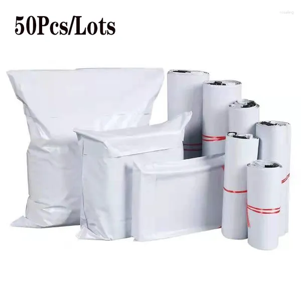 Envoltura de regalo 50 unids Bolsa de mensajería biodegradable blanca Bolsas de embalaje de ropa impermeable Bolsa de plástico autoadhesivo adhesivo ECO