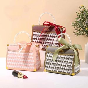 Enveloppe cadeau 5pcs Favors de mariage Boîte de kraft rose avec boîtes de perles pour la fête d'anniversaire favorable anniversaire boutique