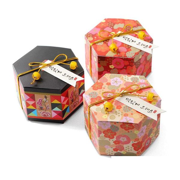Cadeau cadeau 6 modèles hexagone fleur de prunier fleur de cerisier motif papier boîte de bonbons faveur de mariage et décoration de fête personnalisable goutte Dhxjk