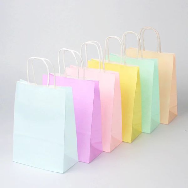 Emballage cadeau 6pcs Sacs cadeaux en papier kraft BluePink Sacs pastel Candy Rainbow Pastel Party Décoration Baby Shower 231027