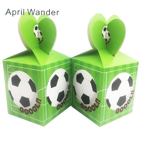 Envoltura de regalo 6pcslot Lovely Football Candy Box para fútbol Fiesta de cumpleaños Decoración Niños Favores Fiesta de fútbol Regalo bolsa de papel Suministros 230621