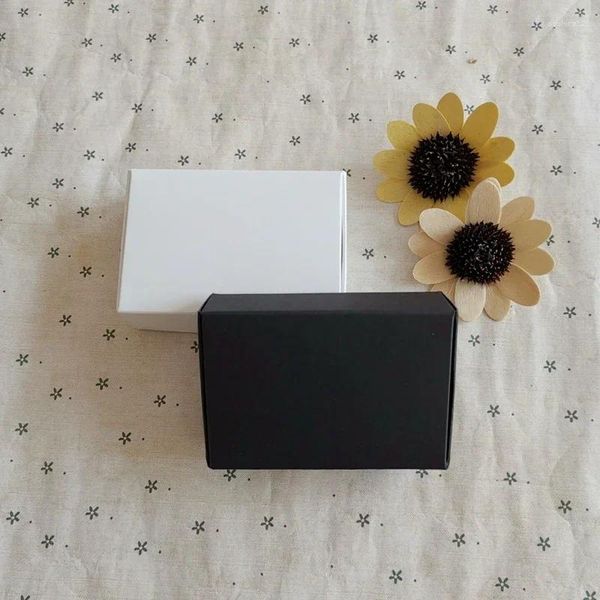 Envoltura de regalo 8.5x6x3cm cajas de papel Kraft Caja de cartón de caja de caja ecológica para pequeños negocios boutique