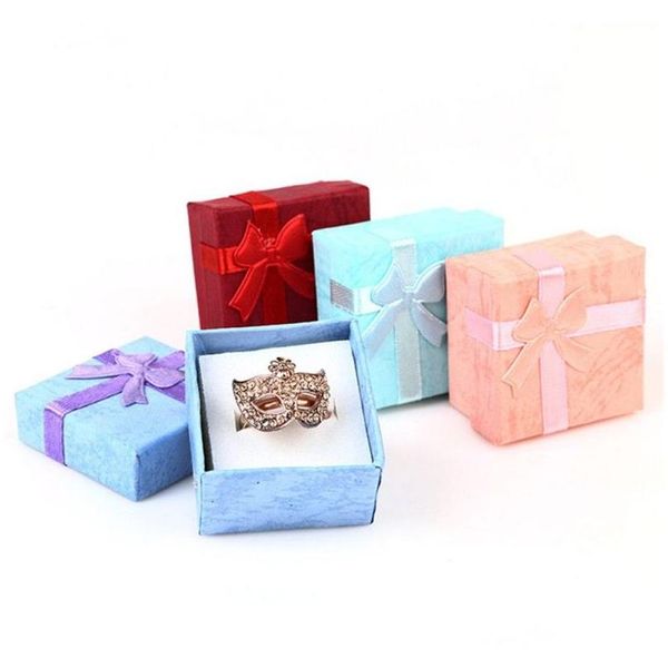 Cadeau Wrap Bowknot Bijoux Emballage Affichage Coffrets cadeaux 4x4x3cm Boîte mignonne Rouge Rose Violet Bleu Boucles d'oreilles Bague En gros Drop Livraison Ho Dh2Sw