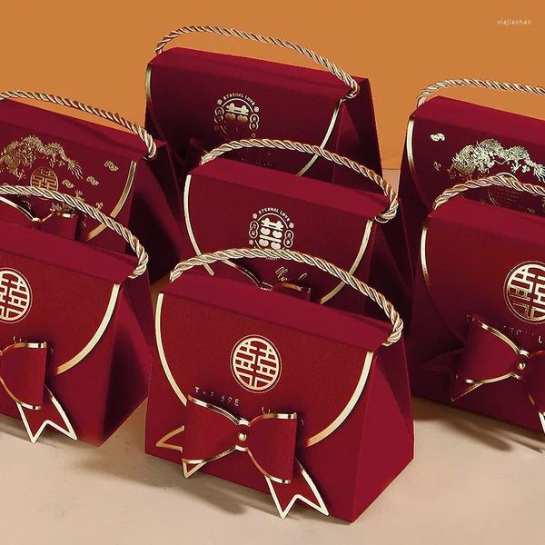 Emballage cadeau Cadeaux de mariage de style chinois pour les invités Sacs en papier avec poignées Boîte à bonbons Bolsas Para Empacar Productos Emballage Boite