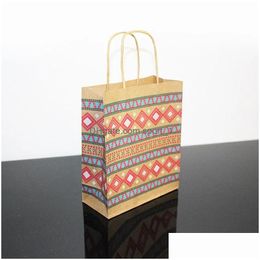 Sacs de Noël enveloppe-cadeau avec poignée Sac en papier kraft imprimé fête pour enfants Favors décoration maison de Noël