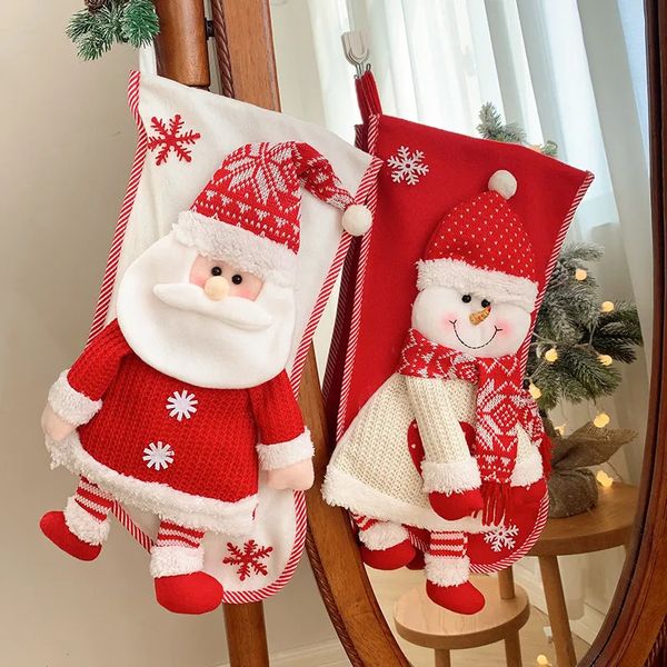 Cadeau Wrap Bas de Noël Santa Claus Chaussettes Sac de bonbons Décoration de Noël pour la maison Ornements d'arbre de Noël Navidad Année Cadeau 231109