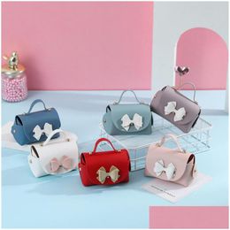 Geschenkwikkeling Colorf Leather Portable Bag Bowknot Candy Box Coin Purse Sieraden Verpakking Kerst Pouch Home Decor LX4368 Drop levering DHFGC