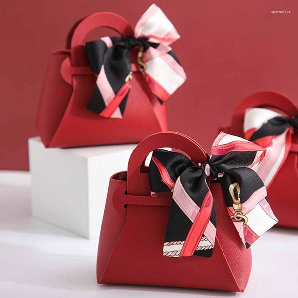 Cadeau cadeau créatif petite boîte de cadeaux en cuir avec des faveurs de mariage de ruban et des boîtes de bonbons pour les fournitures de fête d'anniversaire paquet de chocolat