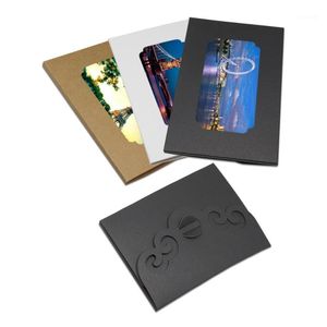 Geschenkwikkeling DHL 300 stks / Lot Black / White Brown Kraft Paper envelop Postcardboxen Begroet PO Post Card Pakketzak met holle ontwerp1