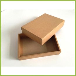 Enveloppe-cadeau DHL 50pcs / lot 23,3 15,2 Boîtes de pack en carton en papier Kraft en papier vintage avec package de bijoux de carte postale de couvercle