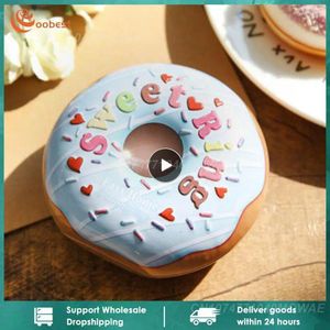 Geschenkwikkeling Donut Tinplate Candy Box Weggom tafelwerk Donuts Decoratieve groei Personalisatie Tas Wrapped Dessert Party