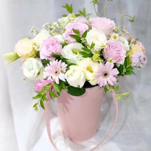 Emballage cadeau fleur boîtes en cuir avec poignée câlin seau Rose fleuriste Portable fête de mariage maison emballage emballage boîte sac