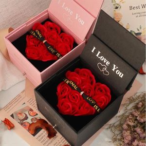 Geschenkwikkeling Ik hou van je hart Rose Box voor vrouwen Vriendin Valentijnsdag Geschenken Aankomst