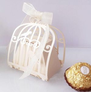 Cadeau Wrap Laser Cut Birdcage Boîtes de faveur de mariage Love Birds Boîte de bonbons Baby Shower Faveurs avec ruban Fournitures de fête d'anniversaire