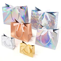 Envoltura de regalo Bolsa de papel de regalo láser fiesta de vacaciones cinta de cartón de embalaje de oro y plata pequeña se puede personalizar el tamaño impreso 221108