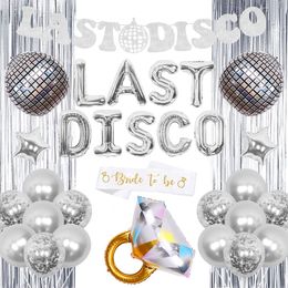 Emballage cadeau Dernière Disco Bachelorette Party Décorations Silver Ball Ring Ballons Bride To Be Sash Fringe Rideau pour Bridal Shower Supplies 230619