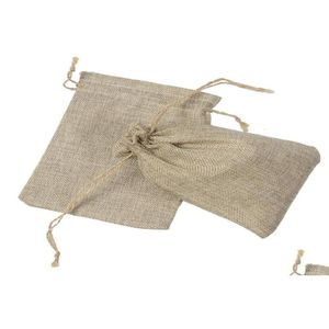 Cadeau Wrap Sacs de jute naturels Sacs de bonbons Cadeau de mariage Pochette de faveur de mariage Jute Hessian Dstring Sack Petit 50PC Home Garden Fête Supp Dhkmf