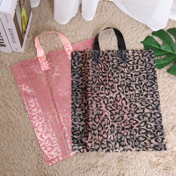 Unids/lote de papel de regalo, bolsa con asas de plástico de leopardo para caja de zapatos de fiesta, bolsas portátiles, almacenamiento de compras transparente, bolsa de polietileno para regalo