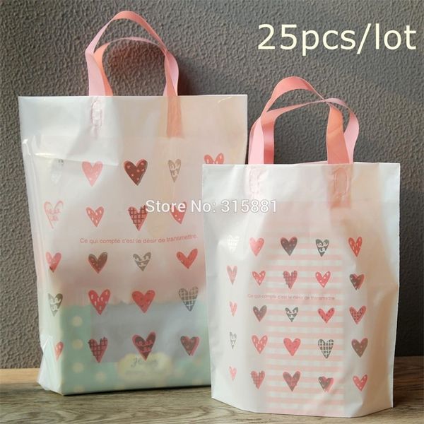 Papel de regalo Bolsas de regalo de corazón rosa Bolsas de compras de plástico Bolsas de embalaje de regalo de tela 25pcs / lot 220913