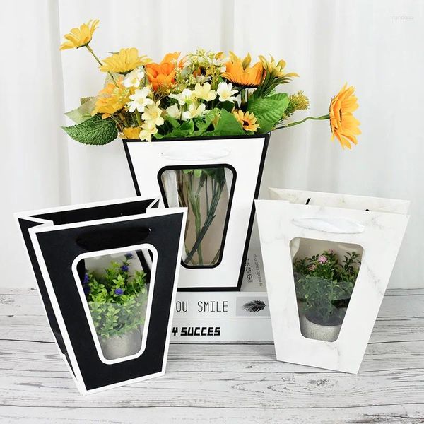 Envoltura de regalo Caja de flores portátil Papel Kraft Cajas de ventana de forma trapezoidal transparente Embalaje Bolsas de boda