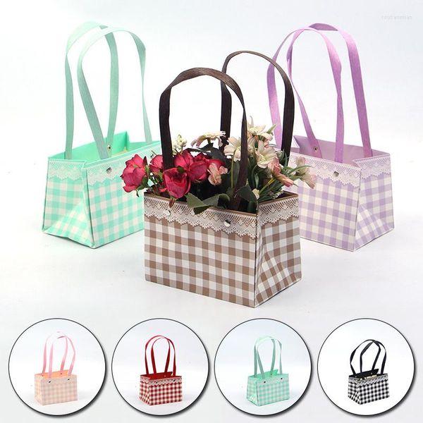 Emballage cadeau Portable boîte à fleurs papier étanche sac pratique Kraft sac à main pliant mariage Rose BasketParty emballage pour gâteau anniversaire