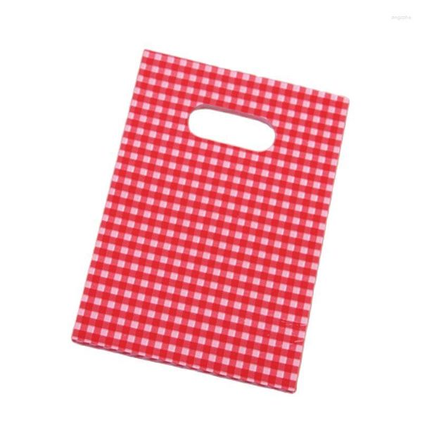 Envoltura de regalo Bolsas de embalaje de rejilla roja con asas Compras de plástico al por mayor 100 unids / lote 13 18 cm