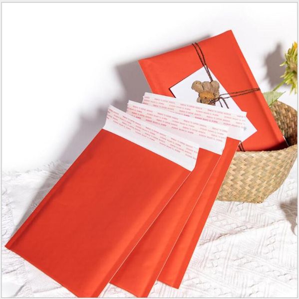 Papel de regalo Bolsa de sobre de burbuja de papel rojo Sobres impermeables Bolsas de boutique adhesivas autoadhesivasRegalo