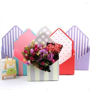 Geschenkwikkeling Romantische envelop Stripe Bloemboeket Papierverpakking Doos Holder Florist Bag Feestelijke feest Bruiloft Verjaardagsbenodigdheden