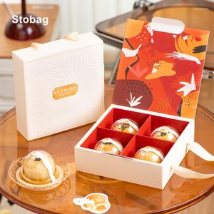 Geschenkwikkeling Stobag 5 -stks Kraft Paper Cupcake Boxes Eid Yolk Crisp Cake Pudding Baking Packaging voor Bakery Wedding Birthday Festival Gunsten