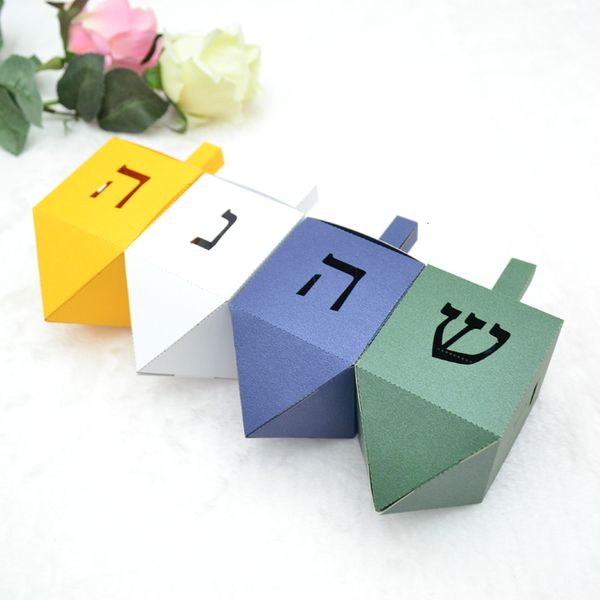 Emballage cadeau Unique personnalisé forme Dreidel découpé au Laser lettre hébraïque Je Hanukkah cadeaux bonbons boîtes en papier 221202
