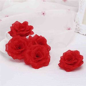 Cadeaux pour les femmes 100PCS 8CM 22colors Soie Rose Fleur Tête Artificielle Fausse Fleur Rose Mur De Mariage Décoration De Voiture Fleur Accessoire