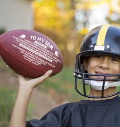 Cadeaux pour votre maman de fils bien-aimée à mon fils Cadeaux Mans Sport Rugby American Football Ball Standard Game Training Ball 240408