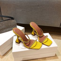 Gilda cuir jaune cristal embelli sangle pantoufles mules chaussures de soirée strass bobine talon femmes talons de luxe designers sandales à talons chaussures d'usine