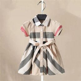 Girl Dress Fashion Plaid Shirt-jurk voor meisjes met één borste kinderfeestjurk met winkels herfst Engeland kleding voor meisjes 240425