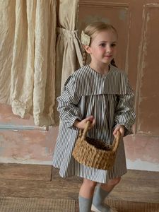 Robes d'automne pour filles de 2 à 8 ans, tenue de princesse rayée, Costumes pour enfants, vêtements amples en coton, col rabattu, 2024