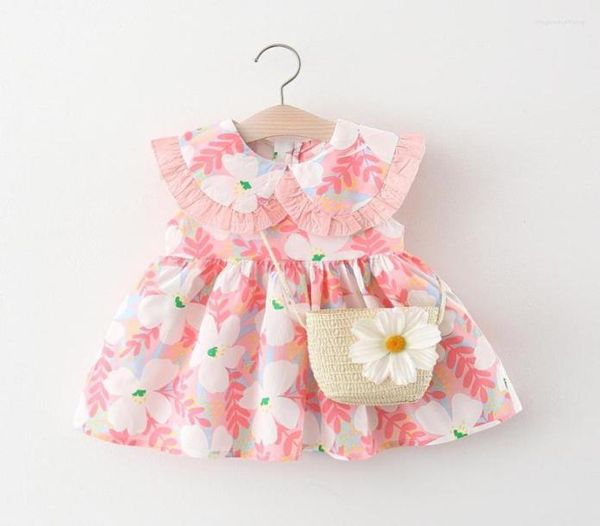 Robes de fille 2023 tenues d'été en bas âge de bébé nés bébé vêtements mignons fleurs sans manches coton imprimé princesse plage robe sunhat6162441