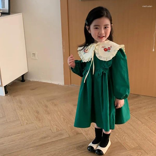 Meisjesjurken Herfst Winterjurk Koreaanse versie Borduren Grote revers Prinses Klein kind Buitenlandse stijl Kant breed