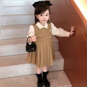 Fille robes bébé filles tenue décontractée Style coréen mode à manches longues collège faux deux vêtements plissés