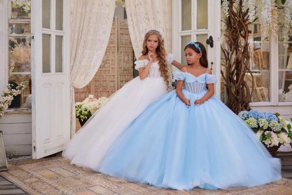 Robes de fille robe de fleur en tulle bleu pour bretelles de mariage paillettes moelleuses appliques élégantes robes de fête d'anniversaire de première communion d'enfant