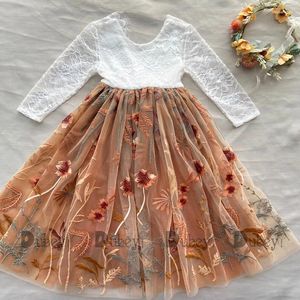 Robes de fille bohème bébé filles robe de broderie pour les enfants en feuille de mariage orange brûlé dentelle