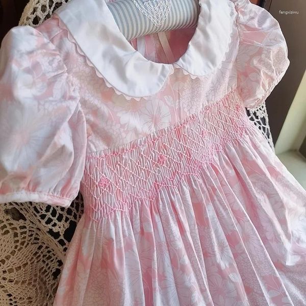 Robe de fille britannique 4 à 12 ans à main brodée à manches bulles brodées princesse florale robe surdimensionnée Kids for Girls frappe