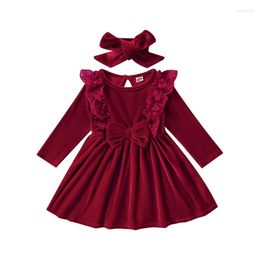 Robes de fille Noël bébé filles robe en velours et coiffure vin rouge couleur unie jupe à manches longues à volants avec décor de noeud papillon