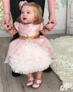 Meisje jurken schattige babymeisjes verjaardag jurk met lovertjes boog bloem feestjagers doop